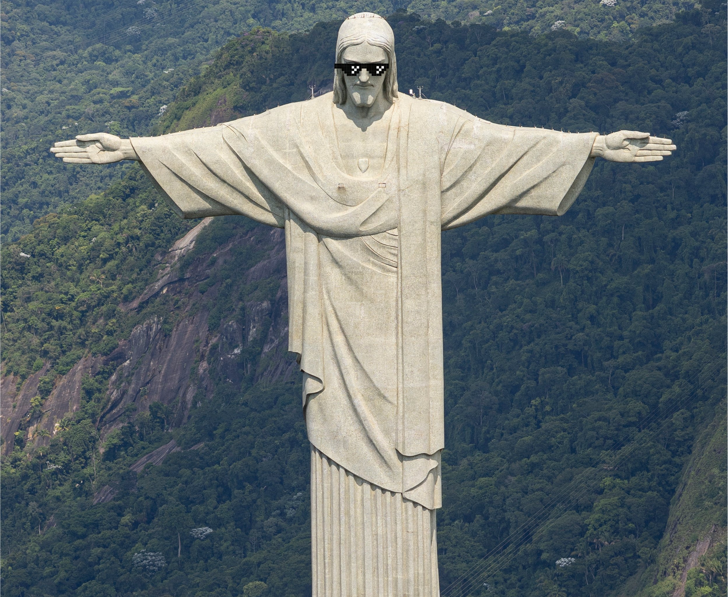 F0tqV0iWYAAsEA0.jpg